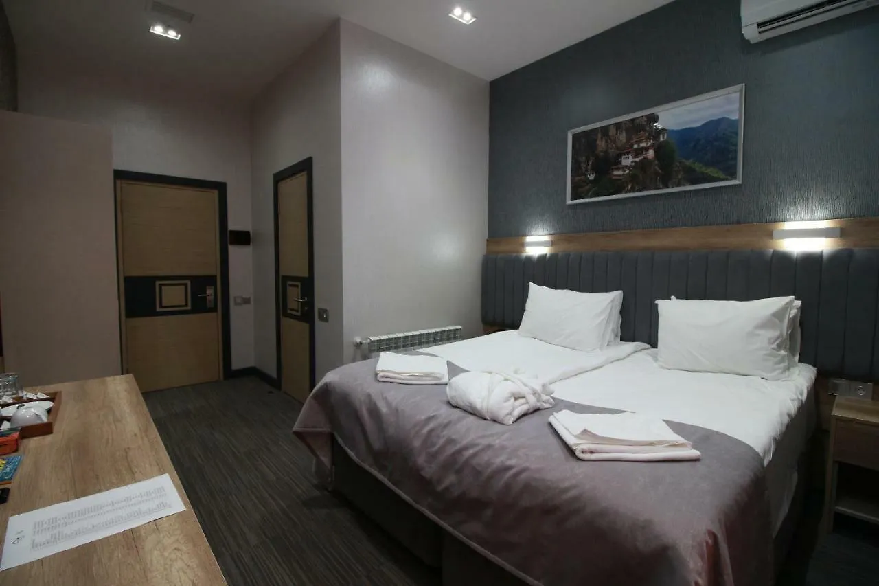 Home Suites Baku-Halal Hotel  באקו