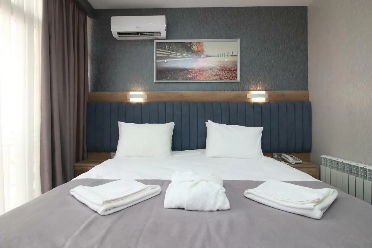 Home Suites Baku-Halal Hotel באקו