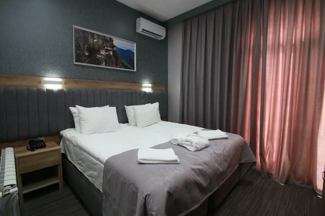 Home Suites Baku-Halal Hotel